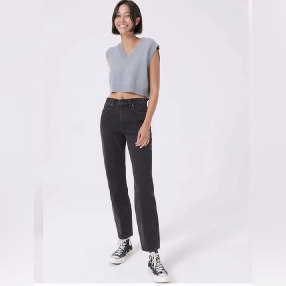 Aritzia Sunday Best Black Jeans - Size 28